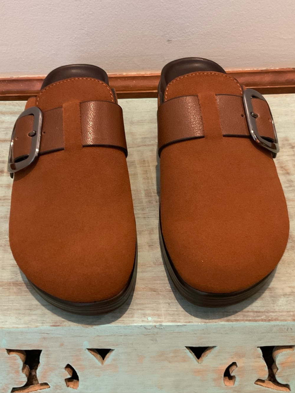 NWOB Donald Pliner Brown Mule with Side Buckle
